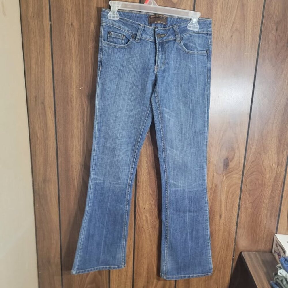Women UB Jeans Straight Leg/ Jambe Droite Size 26